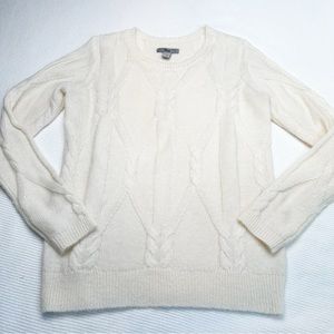 Bass Cream Cable Knit Crewneck Sweater